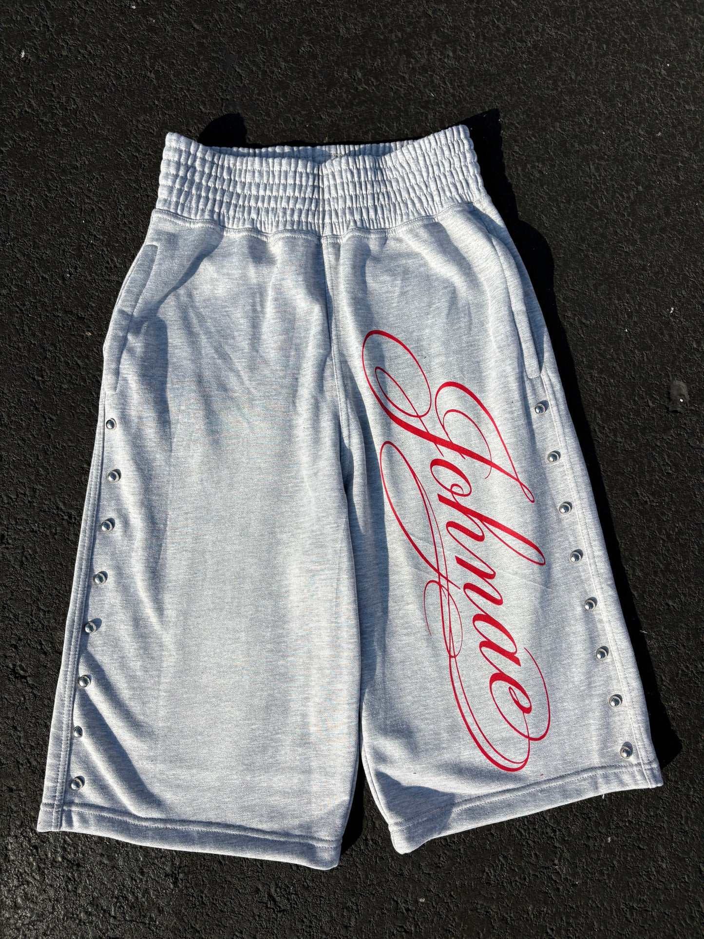 GREY CALLIGRAPHY CAPRI SHORTS