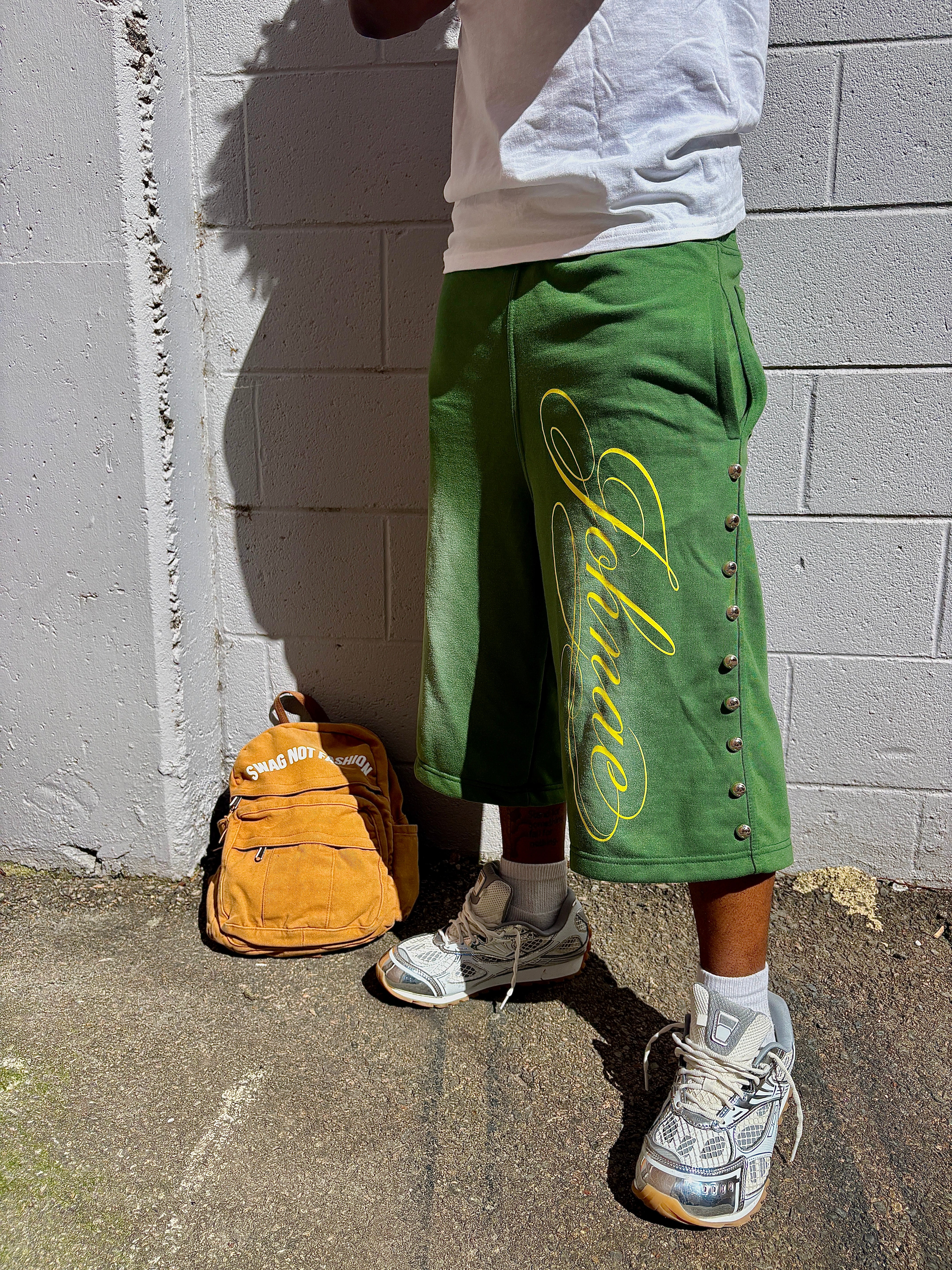 GREEN CALLIGRAPHY CAPRI SHORTS – Johnae